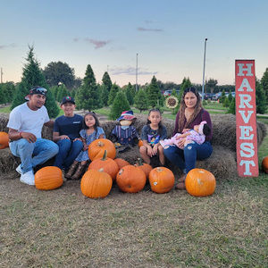 Meet your Posher, Castillo